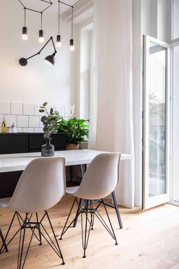 Turnkey I Balcony Studio Apartment Prague Exterior photo